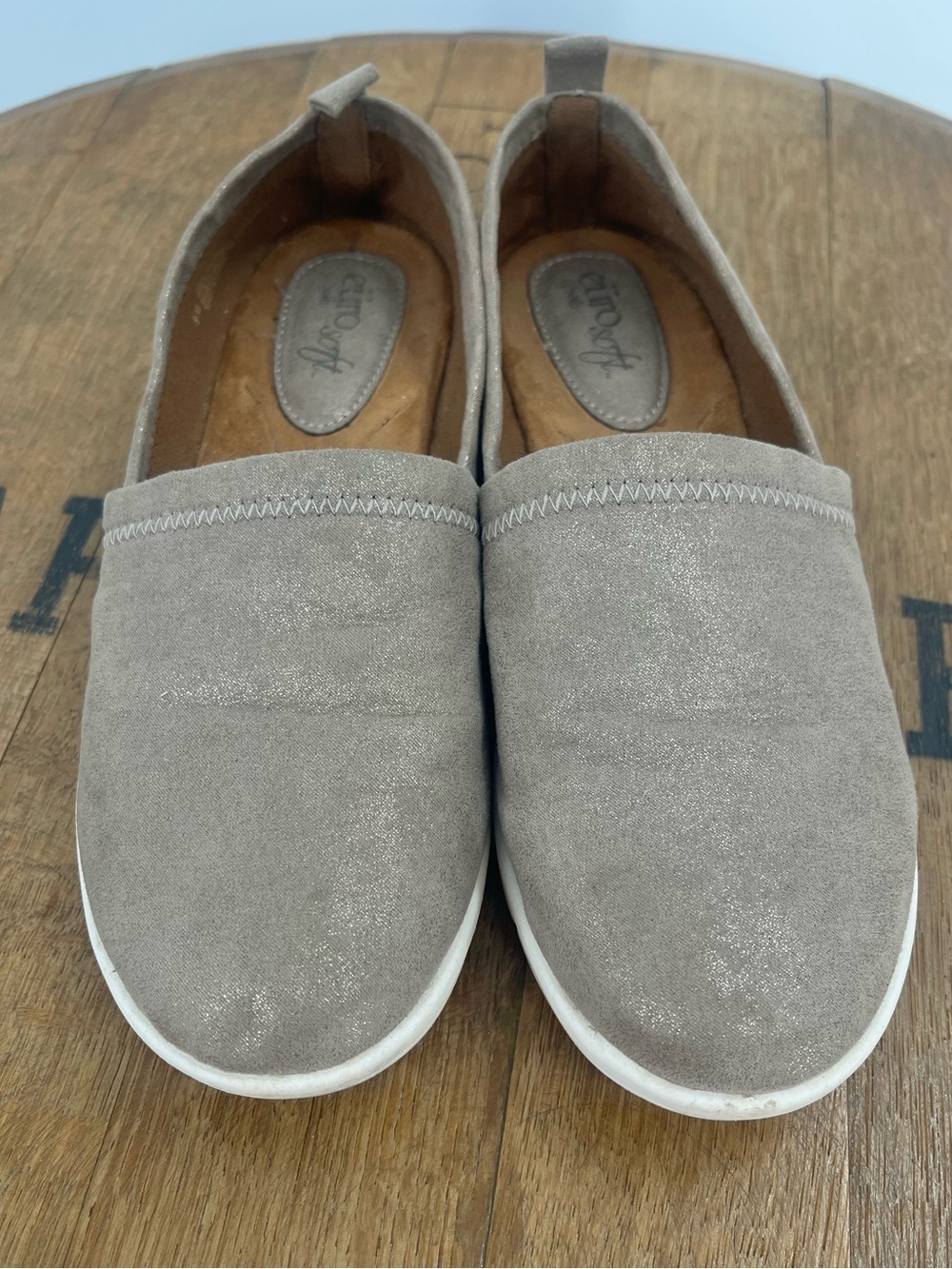 EuroSoft by Sofft Gray Metallic Suede Slip On Loafers Flats Comfort Shoes Size 8
